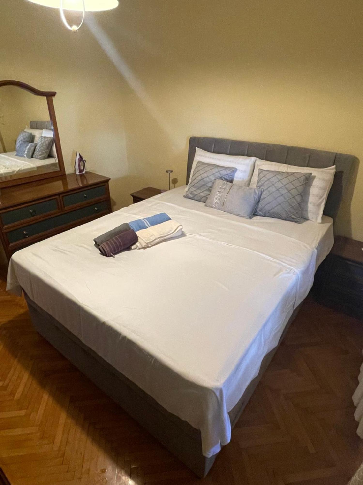 Apartman Luka + Free Parking Apartment Zadar Ngoại thất bức ảnh