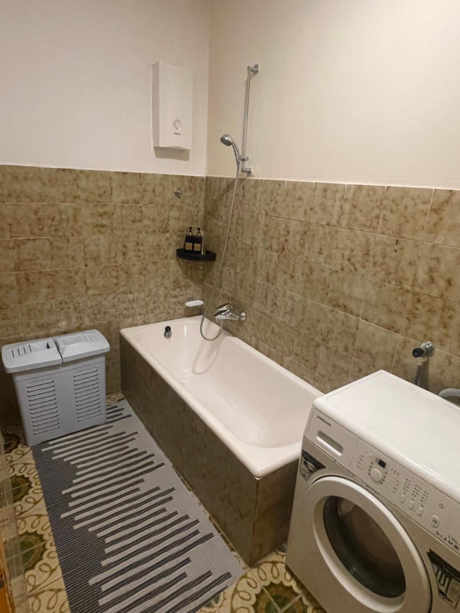 Apartman Luka + Free Parking Apartment Zadar Ngoại thất bức ảnh