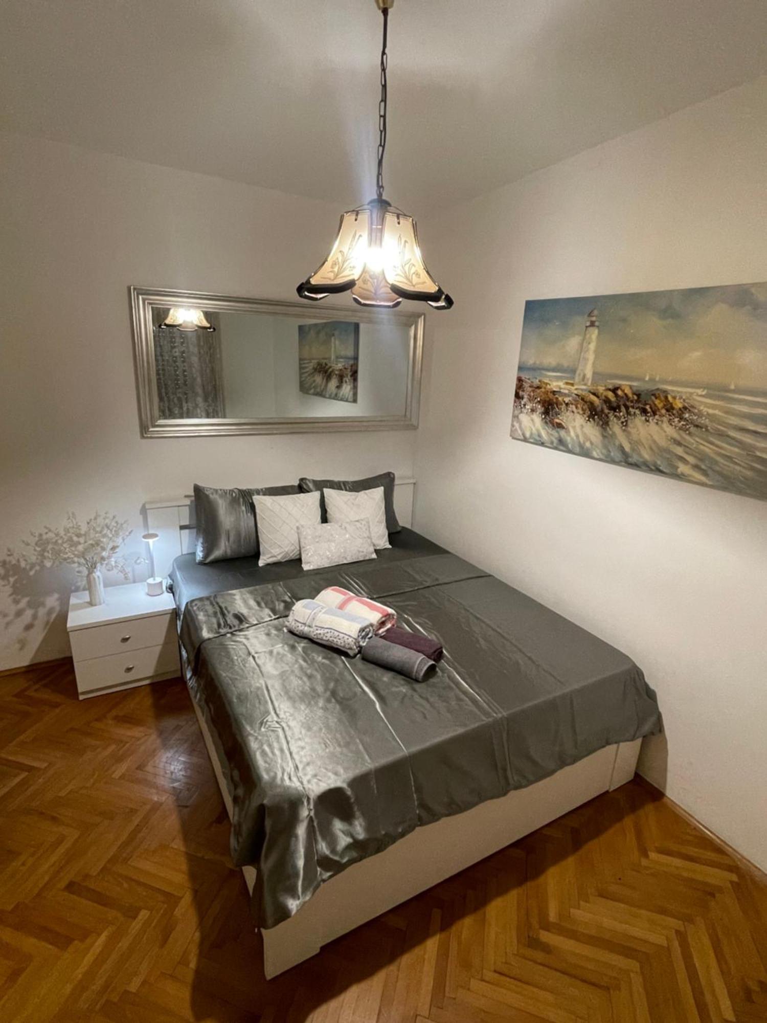Apartman Luka + Free Parking Apartment Zadar Ngoại thất bức ảnh